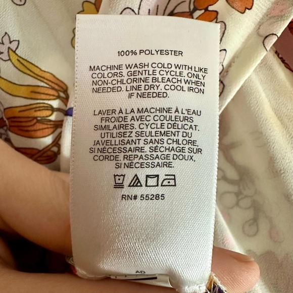 Express Multicolor Floral Wrap Blouse EUC - Picture 7 of 7